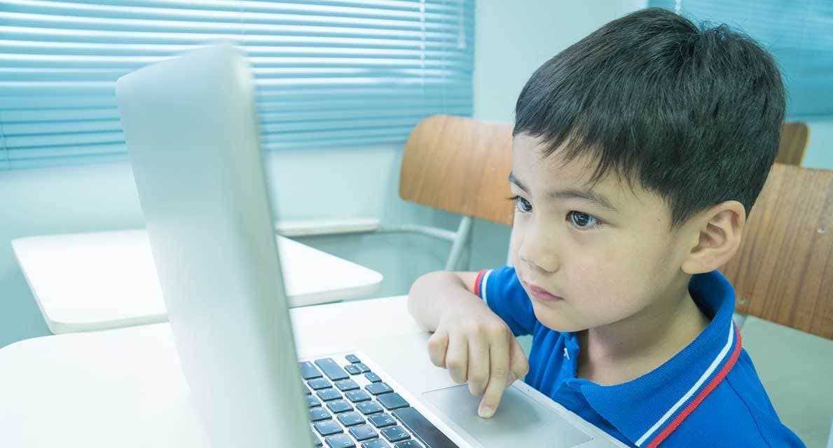 お子様の保護者の方へ