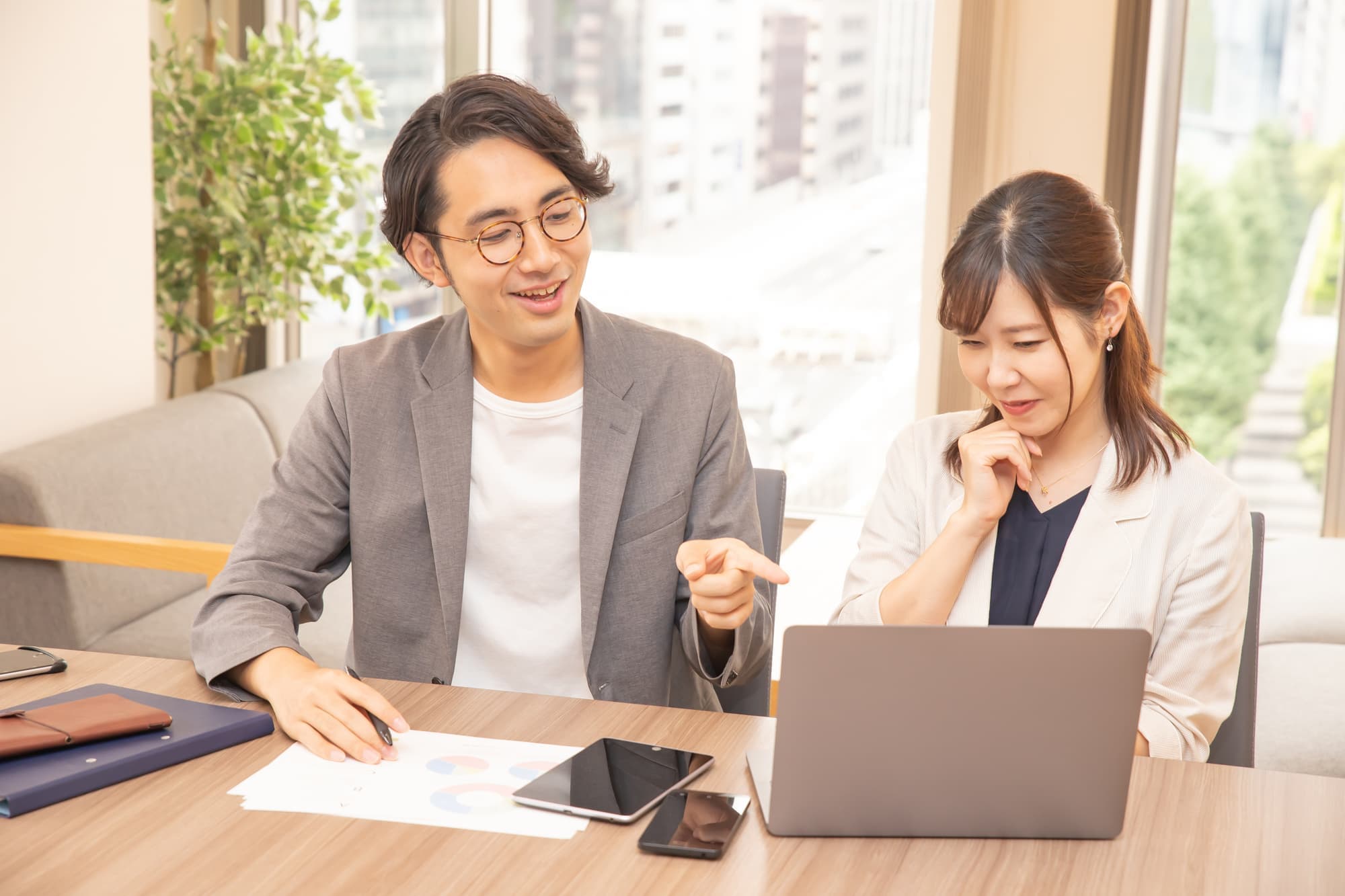 「パソコン教室」を超えた、AI時代のスキルアップ拠点。企業研修から個人レッスンまで、AI・DX導入の“最初の一歩”を安心して相談できる教室です。