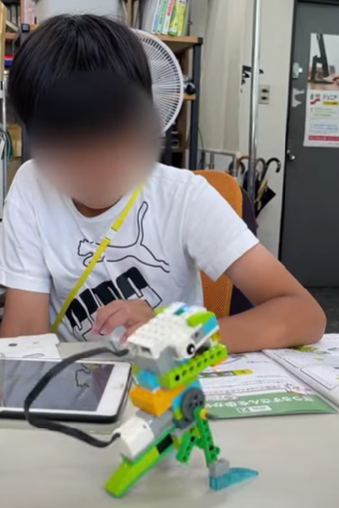 ロボットつくりに夢中小学５年生Youtube動画